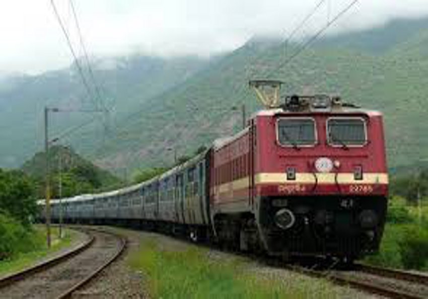 Railway increased stapages of trains