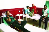 पीलिया रोग से पीडि़त मरीजों के चिन्हांकन के बाद कलेक्टर ने ली इन अधिकारियों की बैठक, खबर में पढि़ए क्या दिए निर्देश...