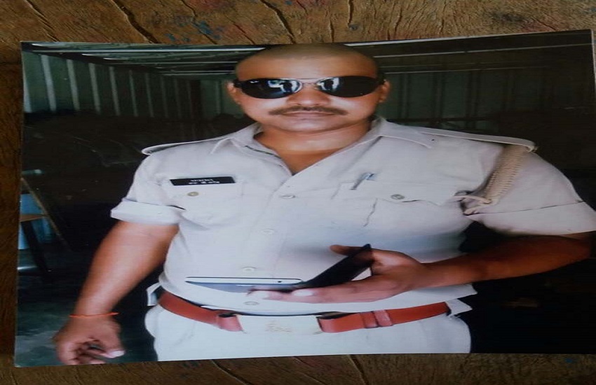 Death Policeman file photo