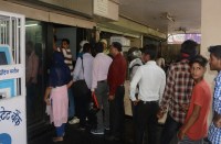 एटीएम में पैसे नहीं, अभी तीन दिन और रहेगी किल्लत, आखिर क्यों बनी ऐसी स्थिति, पढि़ए खबर...