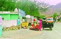 Gave birth,roadside, baby