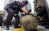 world war II bomb defused in hong kong 1200 evacuated