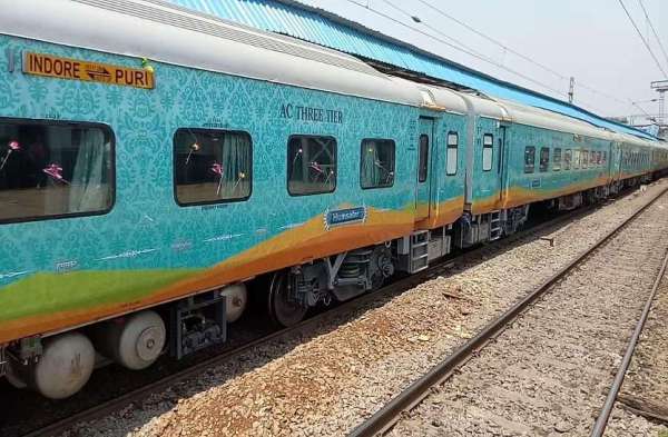 Weekly Express Indore and Puri 