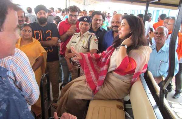 Weekly Express Indore and Puri 