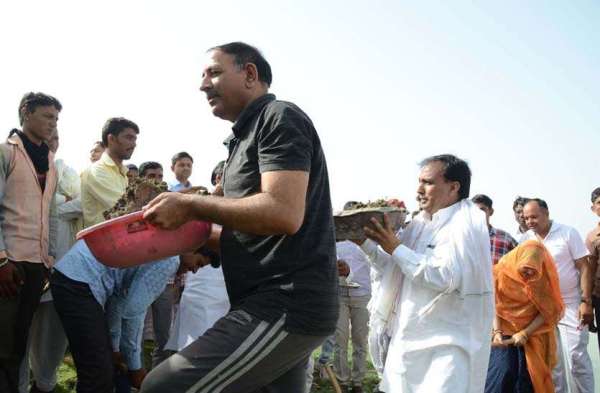   Amritam Jalam campaign