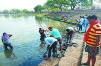 pond cleaning campaign, Mission clean india, Bemetara Public Opinion, Patrika campaign