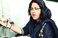 निगम आयुक्त, ईई सहित जिले के नगर पंचायत व नगरपालिका के सीएमओ और इंजीनियरों की ली गई बैठक, जानें कलेक्टर ने क्या दिए निर्देश...