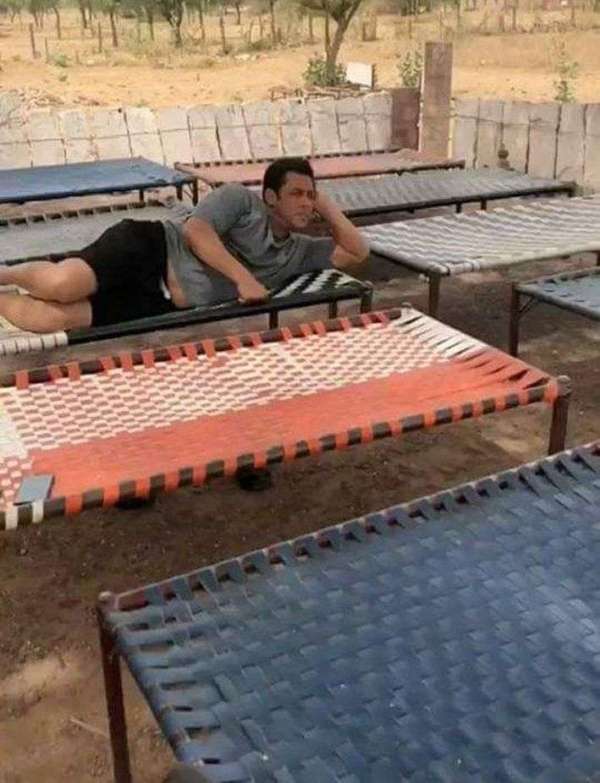 Salman Khan's style, Eating at the dhaba, Race-3 Shooting in Jodhpur