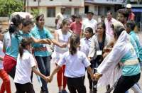 Photo Gallery : नुक्कड़ नाटक कर लोगों को बताया रक्तदान का महत्व, किया जागरूक