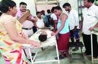 स्वास्थ्य विभाग के तेज रफ्तार वैक्सीन वेन की चपेट में आकर स्कूटी चालक युवक की मौत