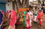 Video Gallery : सत्यवान-सावित्री का स्मरण कर आरती करने से व्रत हो जाता सफल