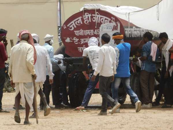 Chief Minister shivraj singh chouhan in shahdol, see picture