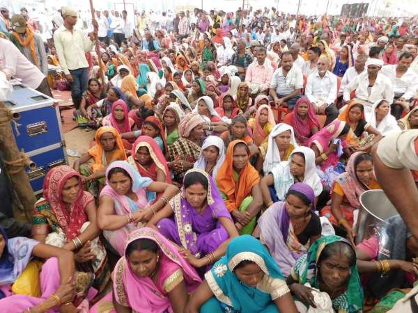 Chief Minister shivraj singh chouhan in shahdol, see picture