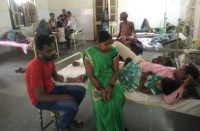 जिला अस्पताल में बढऩे लगी मरीजों की भीड़, दूषित पानी पीकर हो रहे बीमार, मौसम का भी पड़ रहा असर