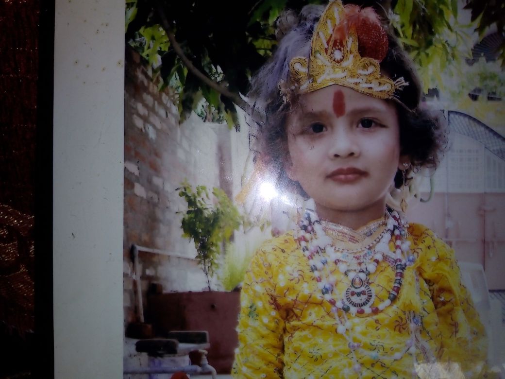 सुनकर आंखों से निकल जाएंगे आंसू, मां ने दो मासूम बच्चों के साथ किया डिनर, सुबह इस हालत में कमरे में मिले तीनों