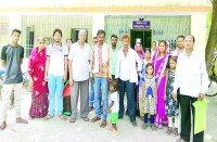 स्मार्ट कार्ड शिविर का ये हाल पहले दिन लटका रहा ताला, दूसरे दिन गुम गई चाबी