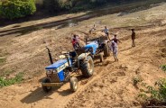 जोगी कांग्रेस ने बढ़माल में हल्ला बोला तो खनिज विभाग ने की दिखावे के लिए कार्रवाई, एनटीपीसी को छोड़ा