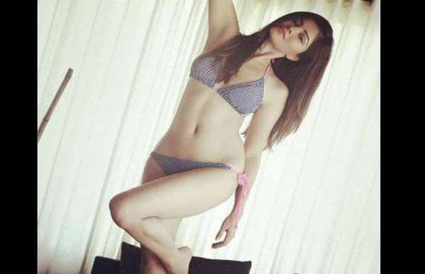 rubina dilaik bikini photos