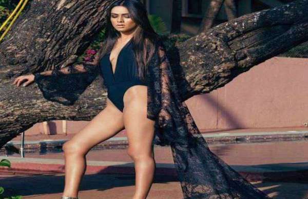 nia sharma bikini photos