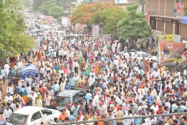 सीज फायर पर गरजे केंद्रीय गृहमंत्री, देखें इन तस्वीरों में