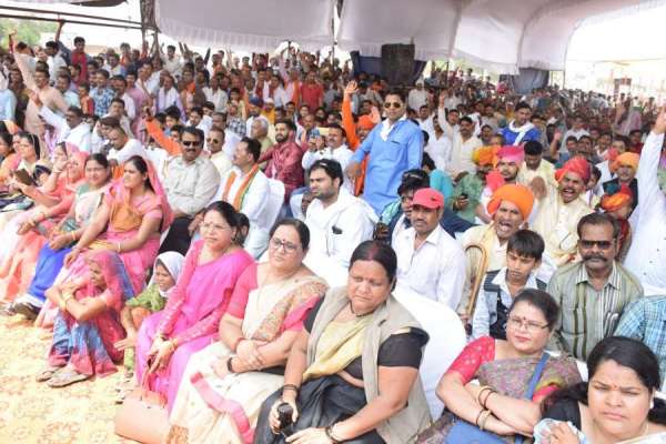 सीज फायर पर गरजे केंद्रीय गृहमंत्री, देखें इन तस्वीरों में