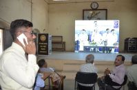 excellence school Students ask questions in Career counseling with CM