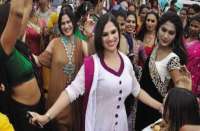 If you became successful take one thing from kinnar problems destroy