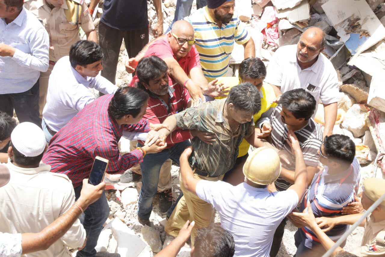 जोधपुर हादसा : मलबे से आई आवाज, ‘मैं दबा हूं, मुझे बाहर निकालो ‘