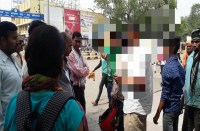 बढ़ते विवाद को देख कर पुलिस को दी सूचना