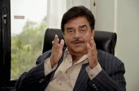 shatrughan sinha