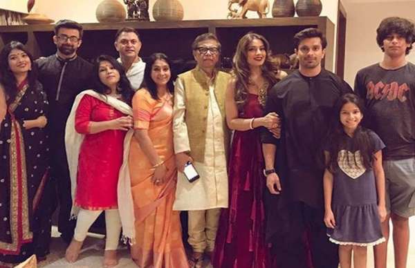 bipasha basu family