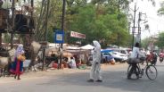 Encroachment on Mahoba Road captured