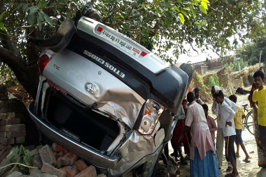 Chandauli Road Accident