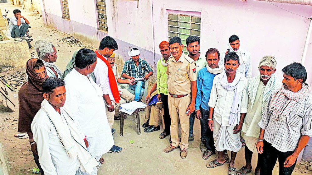 tractor trolley and bike accident in dhariyawad udaipur