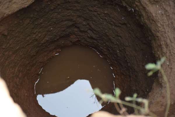 नौतपा का पारा चढ़ते ही पानी के लिए मची त्राहिमाम, देखें इन तस्वीरों में