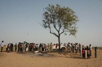 चिंगारी से छप्पर में लगी, वृद्ध दंपती की जिंदा जलने से मौत