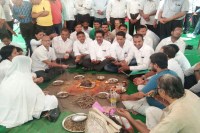 protest against udaipur bench