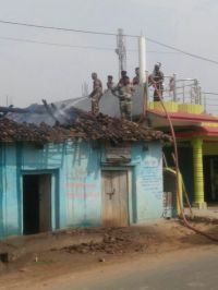 jab ghar men lagi aag, mach gaya hahakar