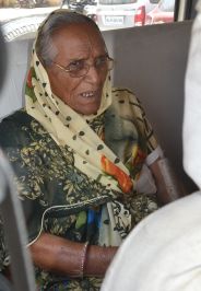 Old lady appeal for euthanasia because of torture of her family