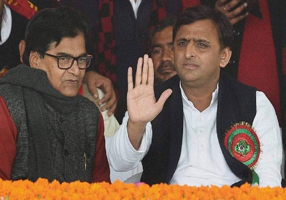 ram gopal yadav and akhilesh yadav