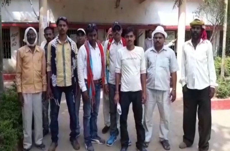 शिकायत खुद मृत व्यक्तियों के परिजनों ने एसडीएम पामगढ़ से की