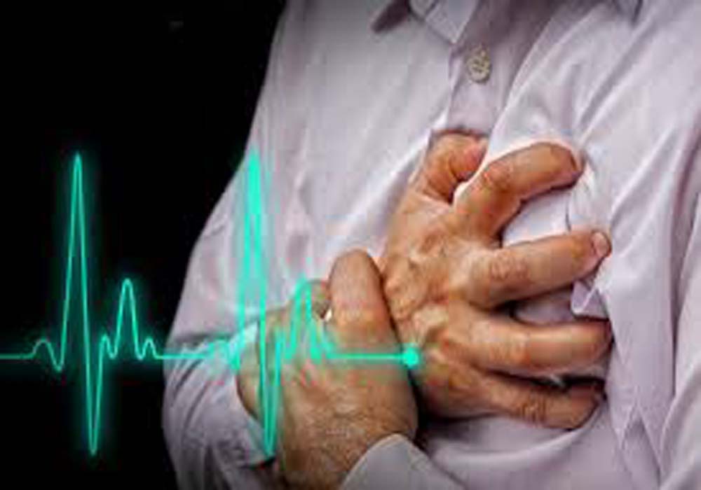 railway tte save heart attack patient life