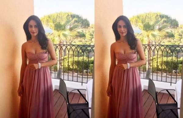 Mallika Sherawat hot pics