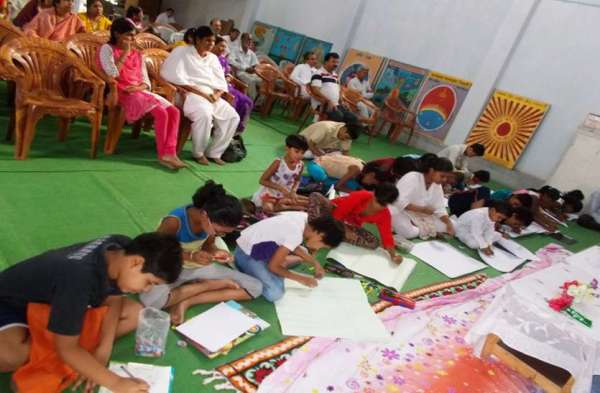 Photo Gallery : जमनीपाली में अंतर्राष्ट्रीय तम्बाकू निषेध दिवस पर परिचर्चा का हुआ आयोजन, प्रतियोगिताएं भी हुईं आयोजित