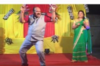 video sanjeev srivastava dance, main se meena se govinda viral udaipur