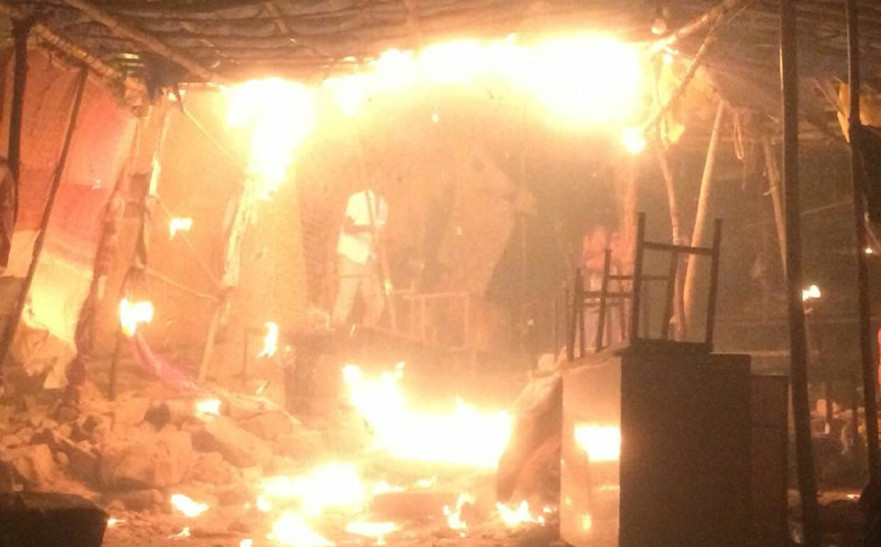 gas cylinder blast in juice center ,three people injured badly