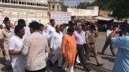 राजस्थान के इस दिक्कत मंत्री ने नाकोड़ा में नवाया शीश, की अमन चैन की दुआ, पढि़ए पूरा समाचार