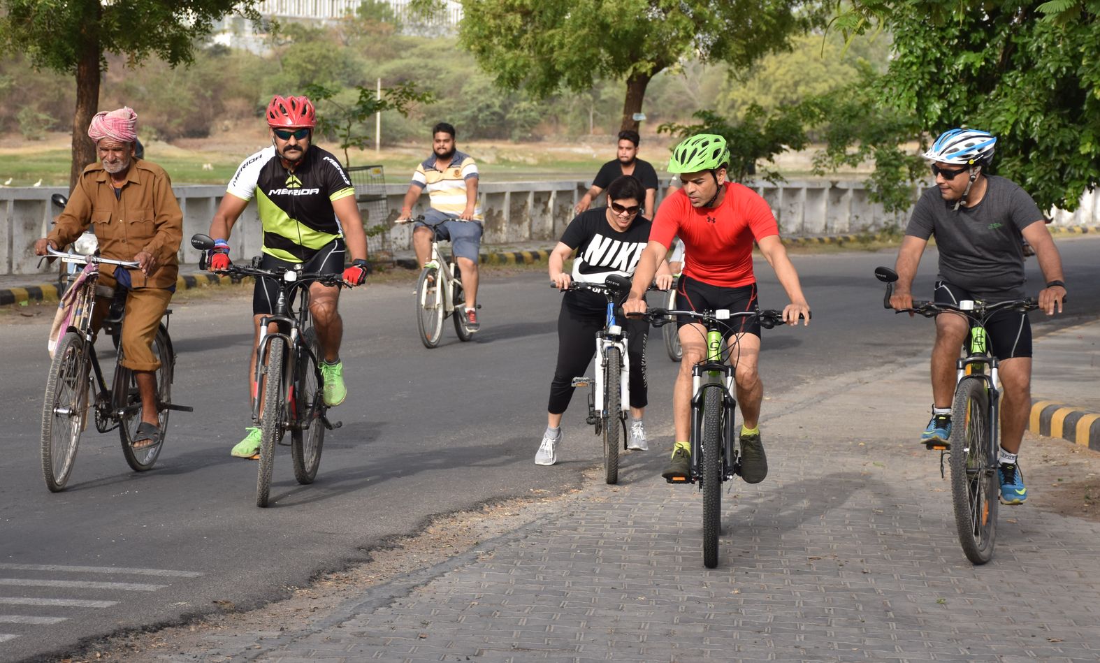 video: world bicycle day in udaipur