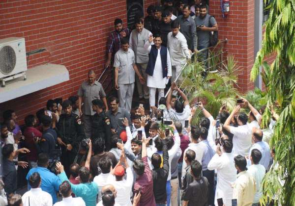  Akhilesh Yadav big statement 