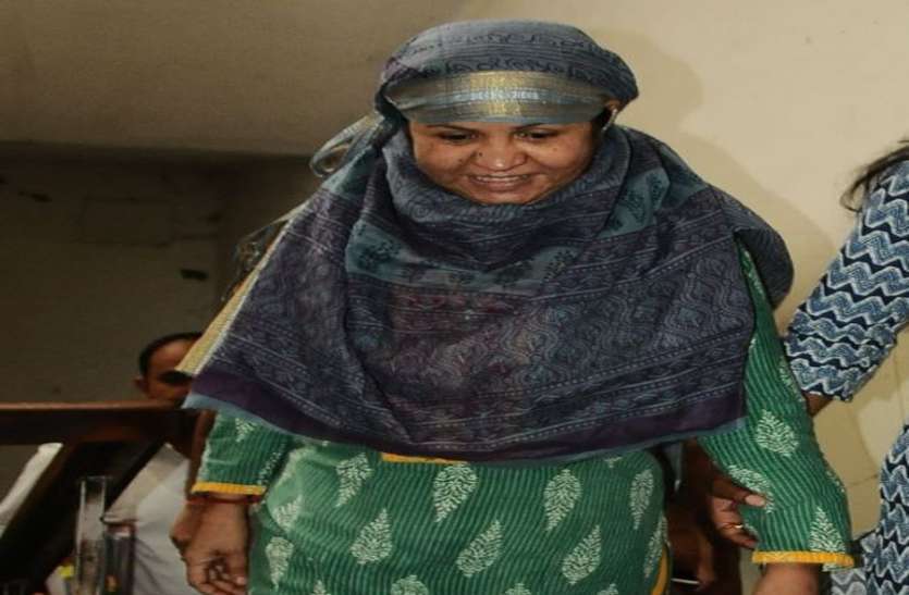 निलंबित आईएएस निर्मला मीणा को फिर लगा झटका, जमानत पर सुनवाई टली